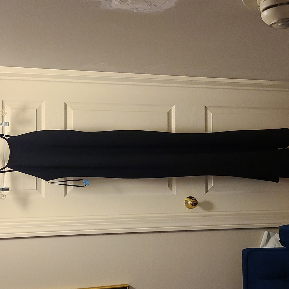 Calvin Klein Black maxi Dress. A-7.